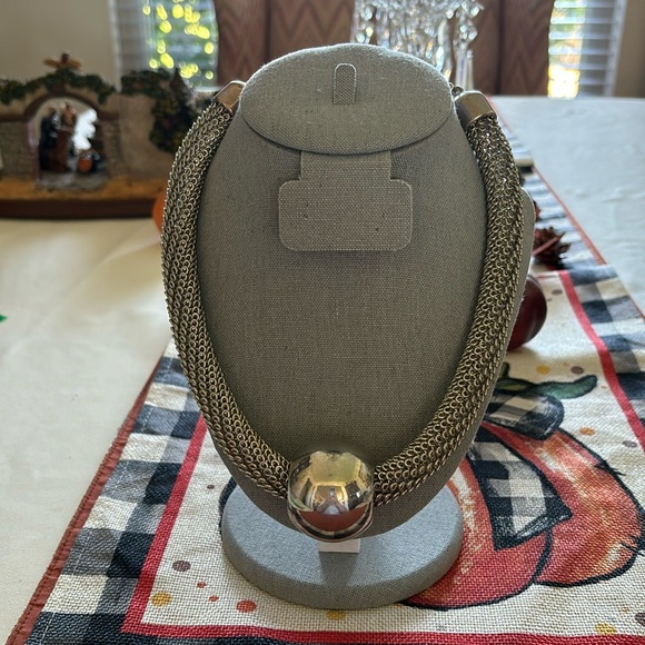 VINTAGE MIKA SIGNED CHUNKY SILVER BEAD MESH STATEMENT NECKLACE - Picture 1 of 5